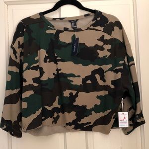 Army cropped shirt